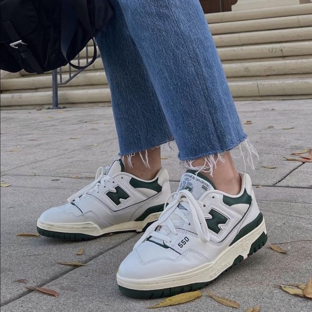 NEW BALANCE 550 WHITE GREEN  Men size 9 1/2